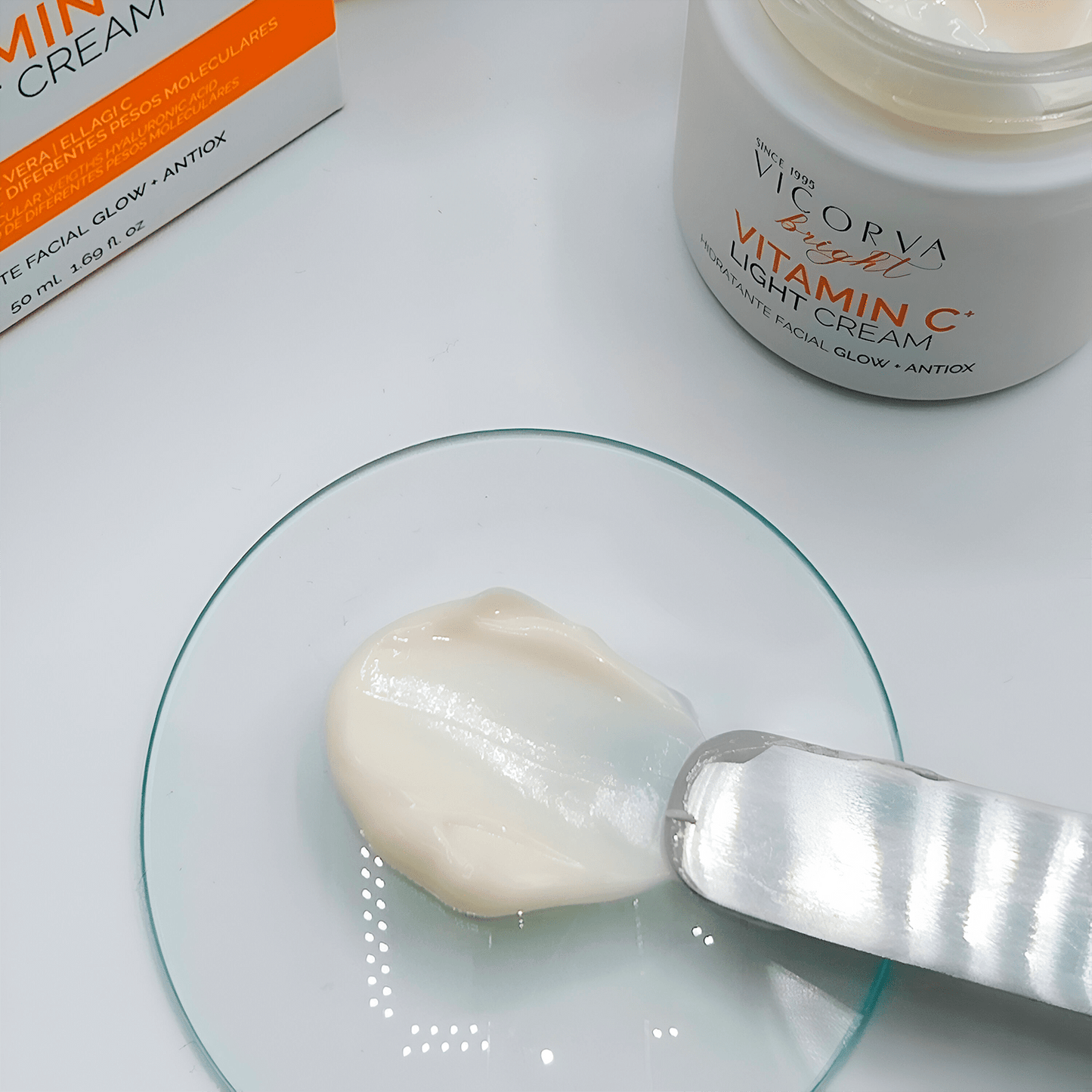 Vitamin C+ Light Cream - 50 ml - Cosmética Vicorva